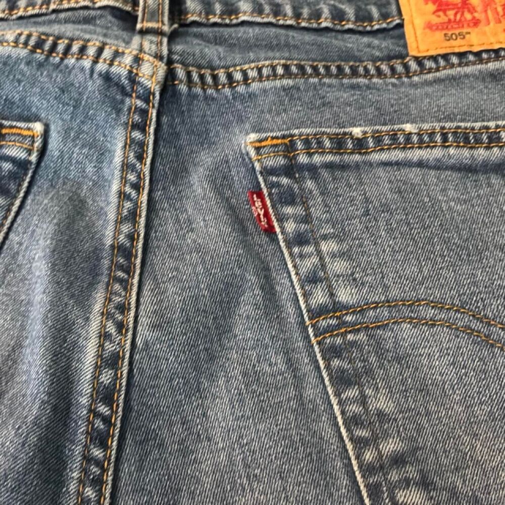 Levi-s Men's Blue and Navy Jeans - Picture 8 of 8